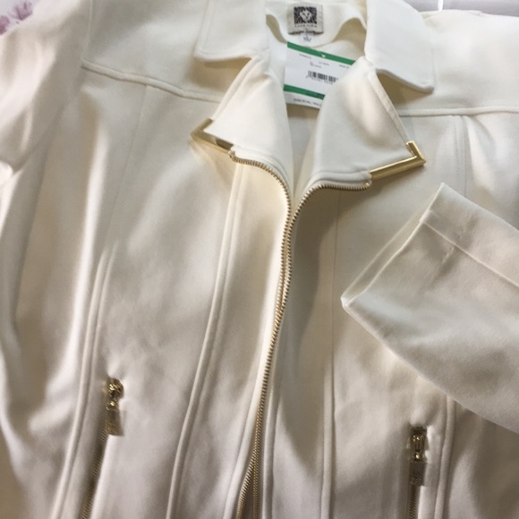 Jacket - Picture 1 of 1